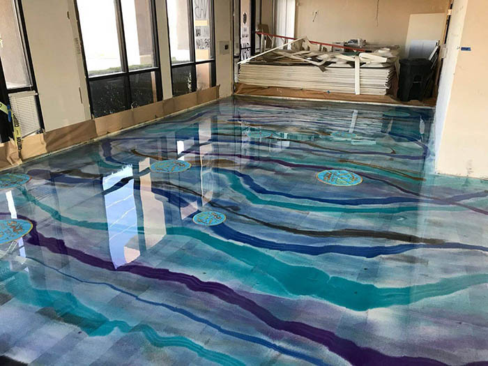 环氧地坪漆怎样铺地面