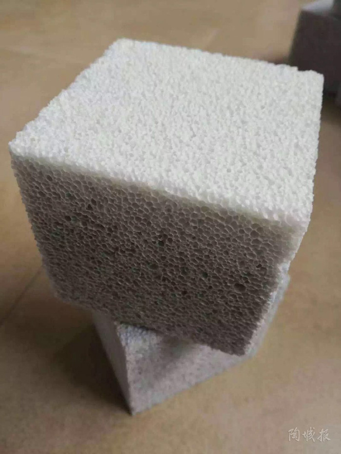 发泡陶瓷装饰线条的特点是什么？
